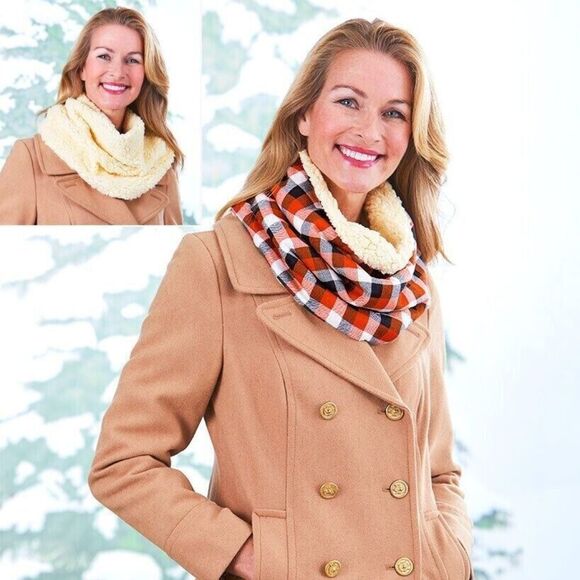 Infinity Neck Warmer Cream Sherpa Scarf Ivory Red Checks Reversible Plaid  NEW - Picture 3 of 3